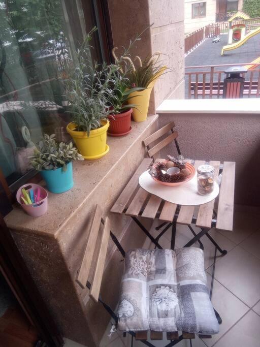 Mia'S Apartment, Stylish One Bedroom Suite โซเฟีย ภายนอก รูปภาพ