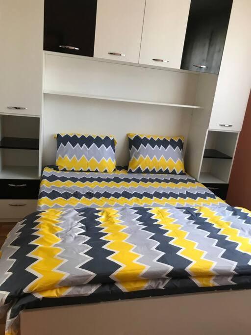 Mia'S Apartment, Stylish One Bedroom Suite โซเฟีย ภายนอก รูปภาพ